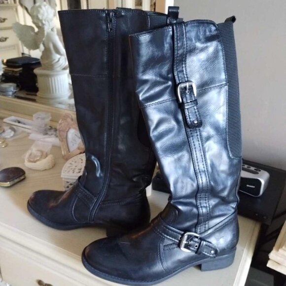 NEW BLACK LEATHER KNEE HIGH BOOTS WITH STRECH BACK - Picture 2 of 6